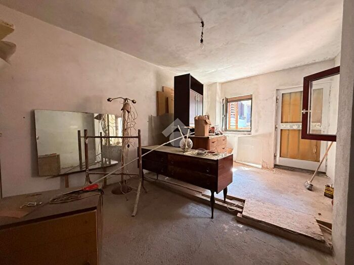 Casa con 5 locali in vendita in Frazione Sevignano, Segonzano