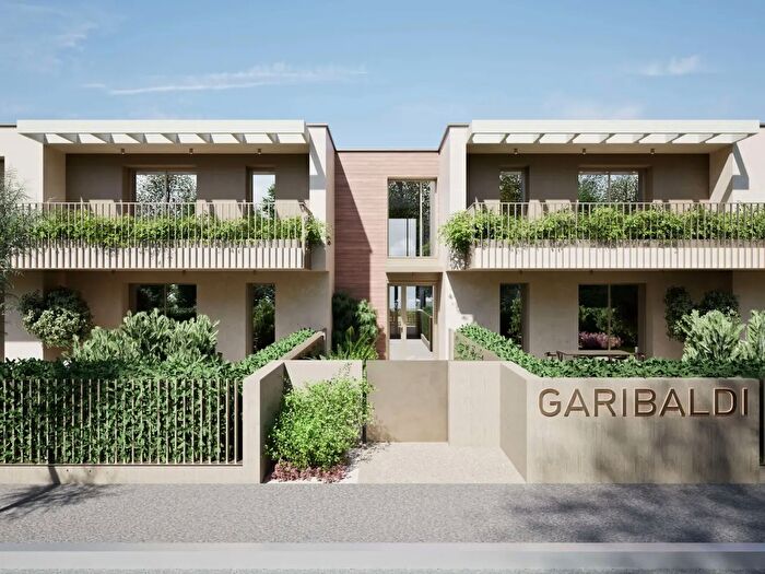 Appartamento quadrilocale in vendita in Via Rovina, Porto Mantovano