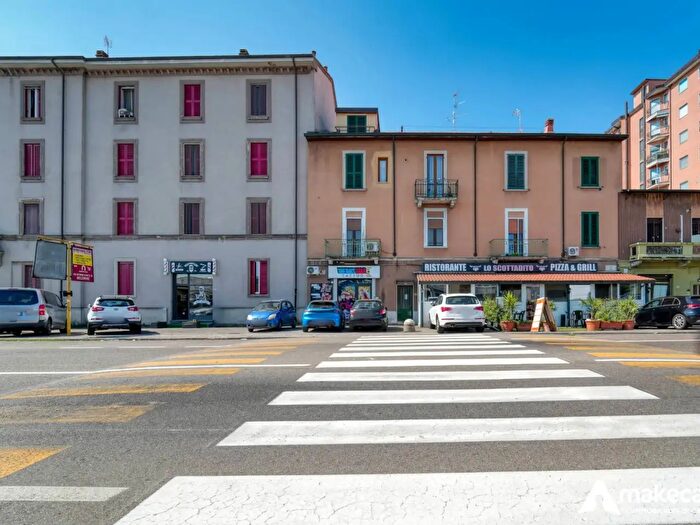Appartamento bilocale in vendita in Via Emilia, Melegnano