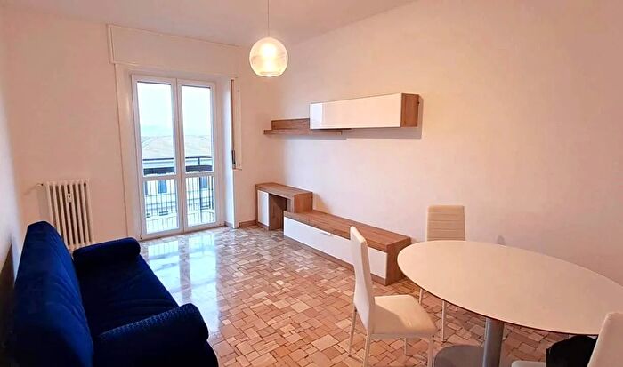 Appartamento trilocale in affitto in Milano Nolo Nord di Loreto Via Andrea Costa, Milano