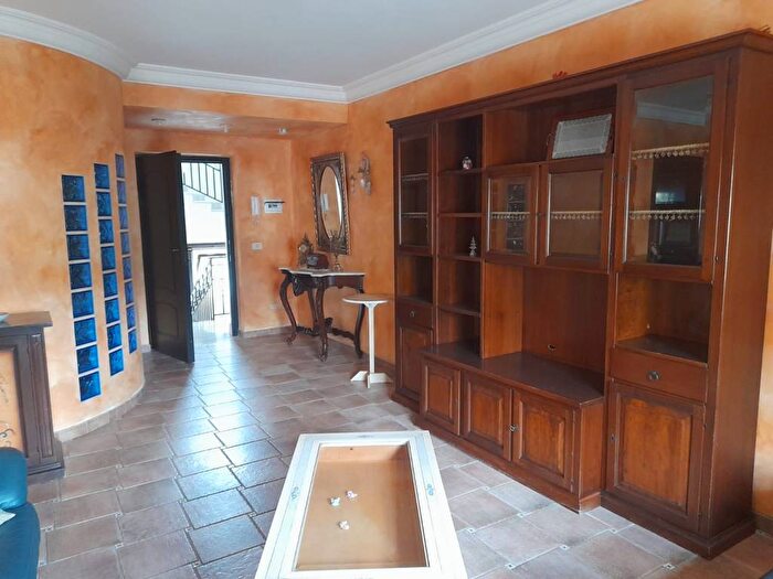 Appartamento bilocale in affitto in Campobello di Licata