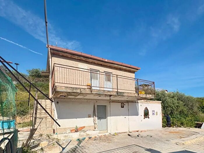 Casa trilocale in vendita in Contrada Pagliarazzi Snc, Misilmeri