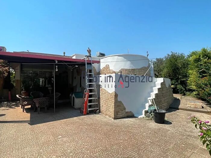 Casa quadrilocale in vendita in Carovigno