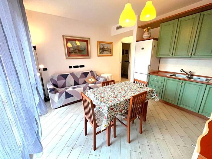 Appartamento bilocale in affitto in Via Como SNC, Centro, Loano