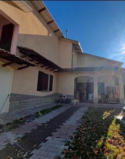 Casa con 6 locali in vendita in Prignano Sulla Secchia