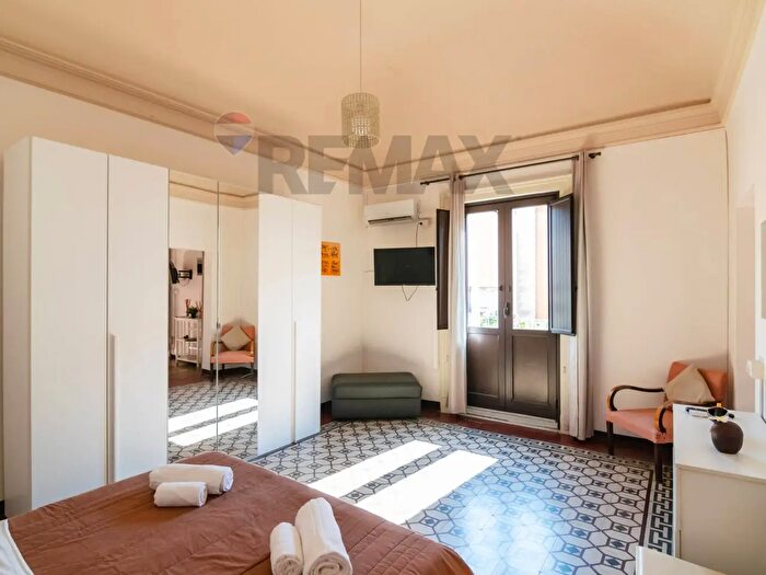 Appartamento con 5 locali in vendita in Catania