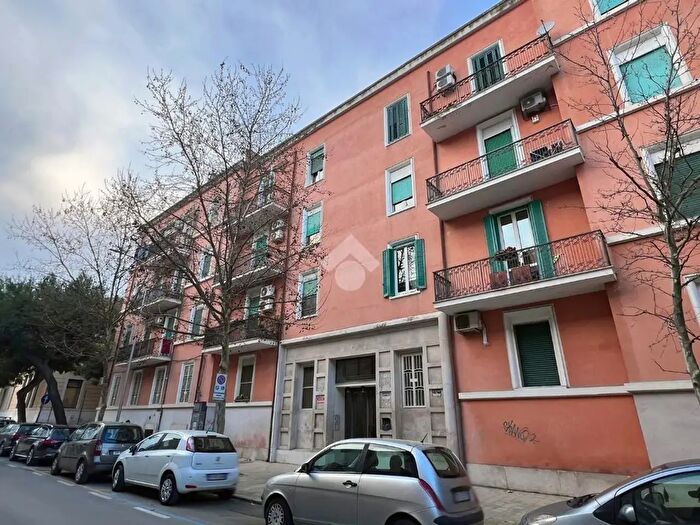 Appartamento trilocale in vendita in Via Alberto da Zara, Foggia