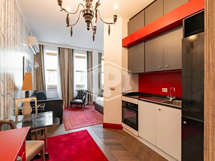 Appartamento monolocale in vendita in Via San Francesco dAssisi, Torino