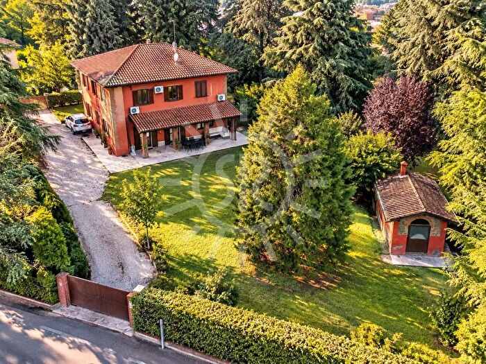 Casa con 12 locali in vendita in Via Pontecchio, Sasso Marconi