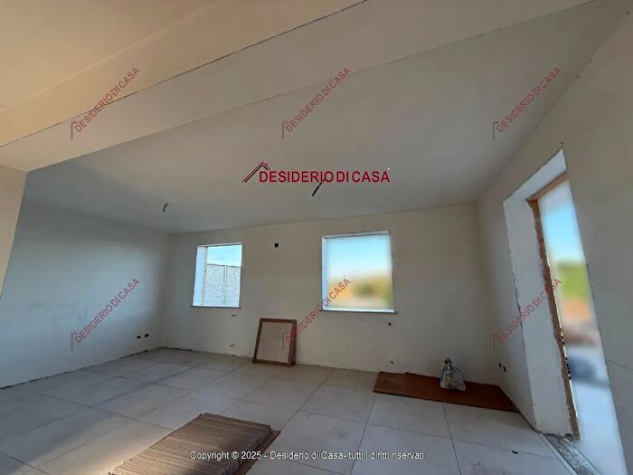 Casa con 5 locali in vendita in Carini