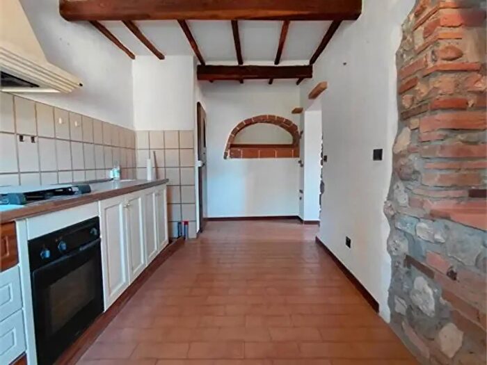 Appartamento quadrilocale in vendita in Casole D'Elsa