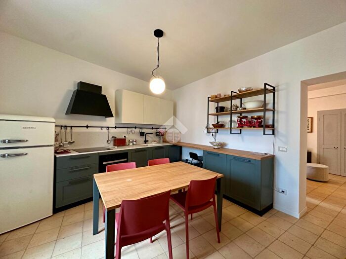 Casa con 5 locali in vendita in Via Guglielmo Marconi, Montecastrilli