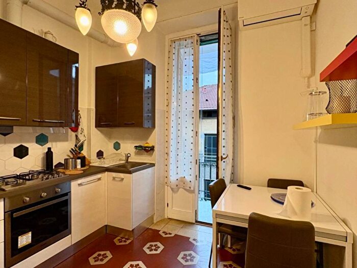 Appartamento bilocale in affitto in Via Luigi Federico Menabrea, Farini, Milano