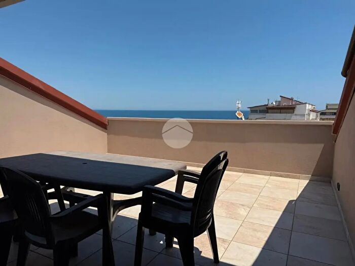 Appartamento trilocale in vendita in Via Ibiza, CoriglianoRossano