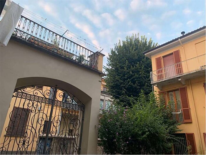 Appartamento trilocale in affitto in Centro Storico, Asti
