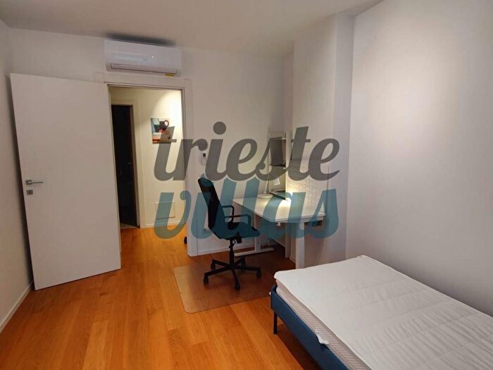 Appartamento trilocale in affitto in Via picciola, San Vito Campi Elisi, Trieste