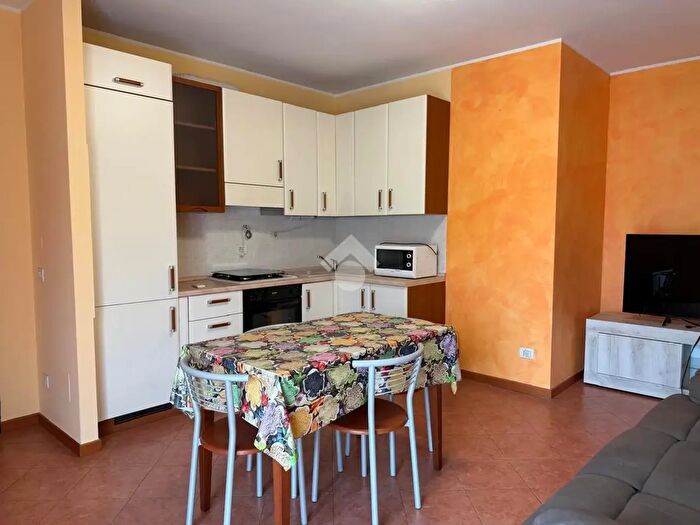 Appartamento bilocale in vendita in Via M Mazzoleni, Ciserano