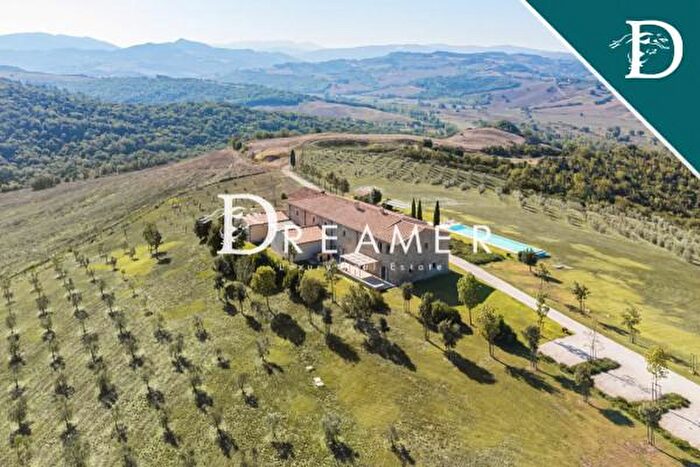 Casa con 6 locali in vendita in Via Vicinale di Poggio Marzocchio, Volterra