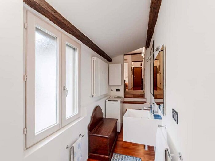 Appartamento bilocale in affitto in Via delle Tovaglie, Castiglione Tribunale, Bologna