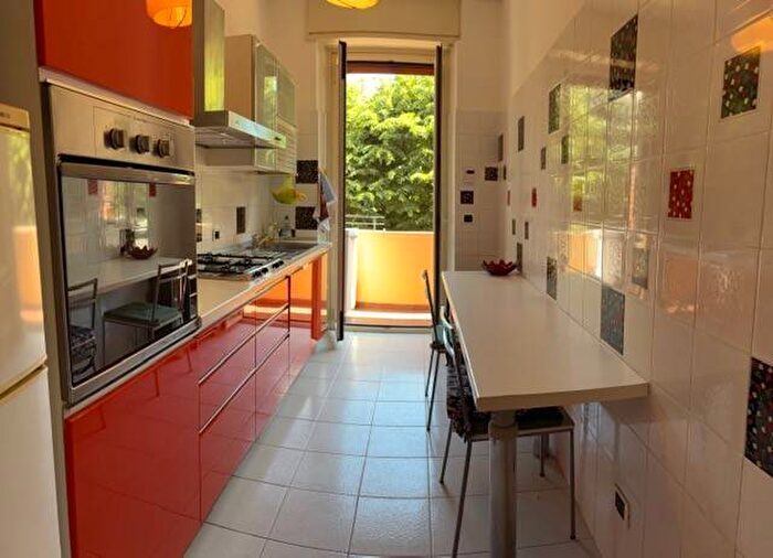 Appartamento trilocale in affitto in Via Codogno, Bologna Sulmona, Milano