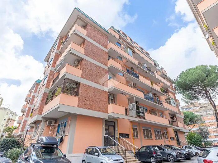 Appartamento bilocale in vendita in Via Codroipo, Roma