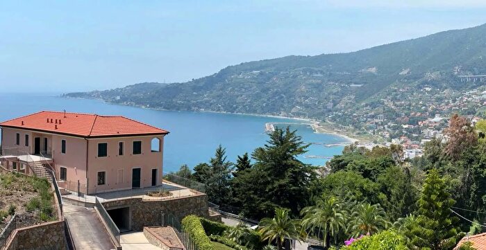 Appartamento bilocale in vendita in Ospedaletti