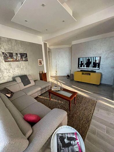 Appartamento quadrilocale in vendita in Via Asiago, Chieri