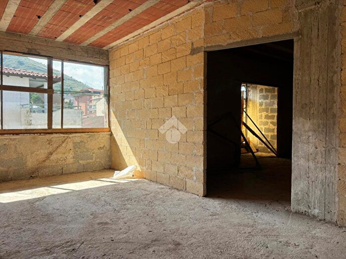 Appartamento quadrilocale in vendita in Viale Europa, Alcamo