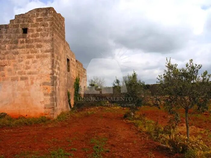 Casa quadrilocale in vendita in Strada Vicinale Masseria Colombo Pompeiano, Ugento