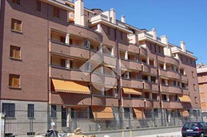 Appartamento bilocale in affitto in Via Palanzone, Niguarda, Milano