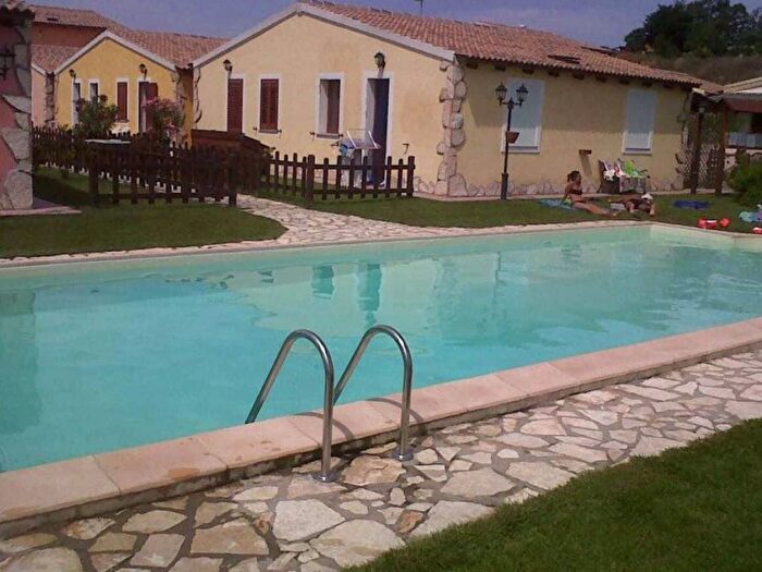 Appartamento trilocale in affitto in Via dei Salici, Viddalba