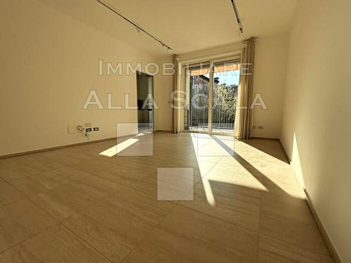 Appartamento trilocale in affitto in Via Andrémarie Ampère, Milano