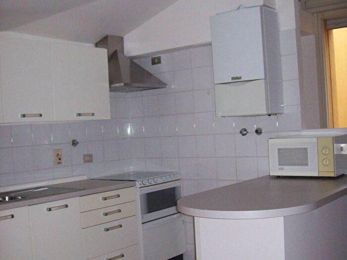 Appartamento bilocale in affitto in Via Frassinago, Saragozza dentro le Mura, Bologna