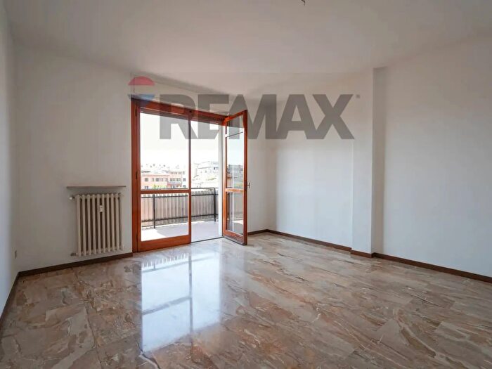 Appartamento quadrilocale in vendita in Via Quarenghi, Bergamo