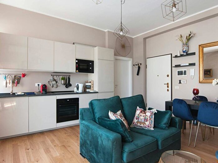 Appartamento monolocale in affitto in Via Alessandro Algardi, Monte Rosa Lotto, Milano