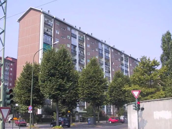 Appartamento con 5 locali in vendita in Via Plava, Torino