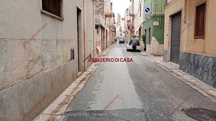 Casa trilocale in vendita in Via Monte Bonifato Alcamo Tp, Alcamo