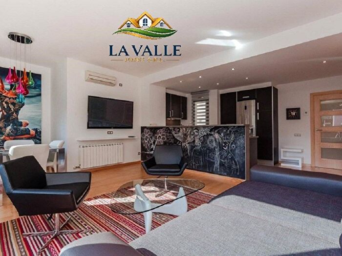 Appartamento bilocale in affitto in Via Giotto, Stazione Stadio, Prato