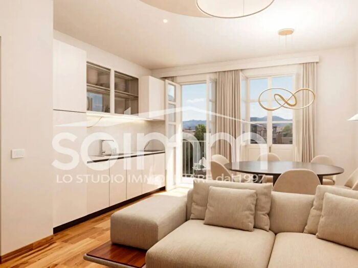 Appartamento trilocale in vendita in Via Ospedale, Cagliari