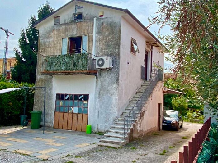 Appartamento bilocale in affitto in Via Alessandro Volta, Vago, Lavagno