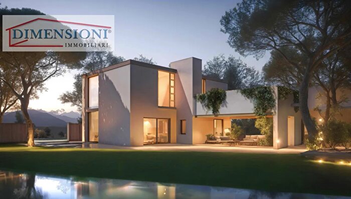 Casa quadrilocale in vendita in Via Montegrotto, Abano Terme