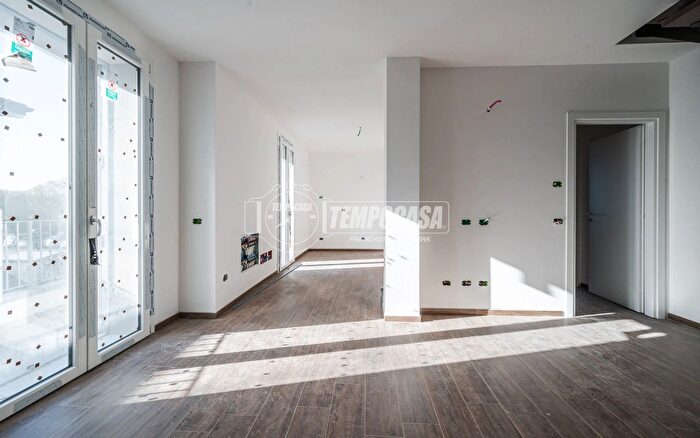 Appartamento trilocale in vendita in Via Sandro Pertini, San Cesario Sul Panaro