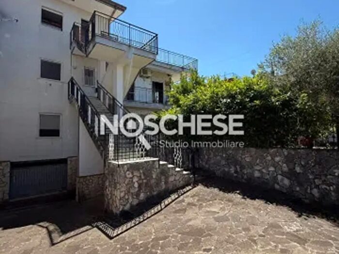 Casa trilocale in vendita in Via degli Alburni, Pontecagnano Faiano