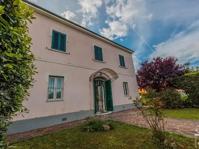 Casa con 5 locali in vendita in Via Aurelia Sud, Pisa