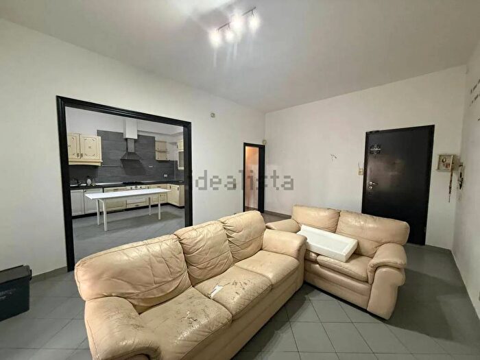 Appartamento con 6 locali in affitto in Via Giulio Masini, Centro, Castelfiorentino