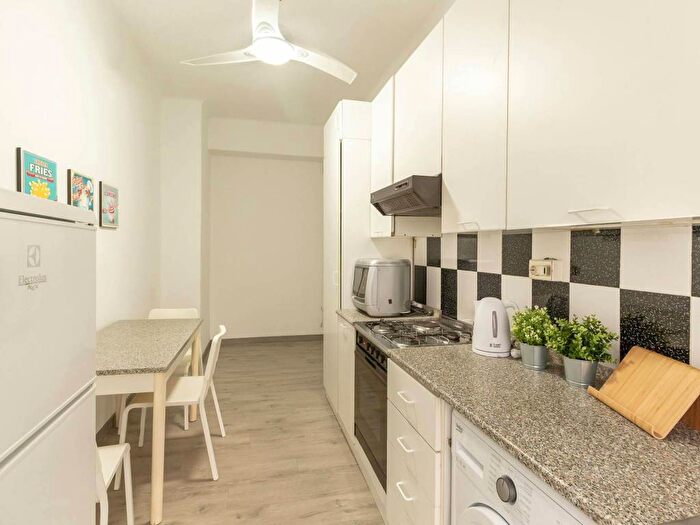 Appartamento monolocale in affitto in Via Pantigliate, Bande Nere, Milano