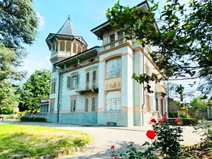 Casa con 6 locali in vendita in Località Parrocchia, Cuorgne