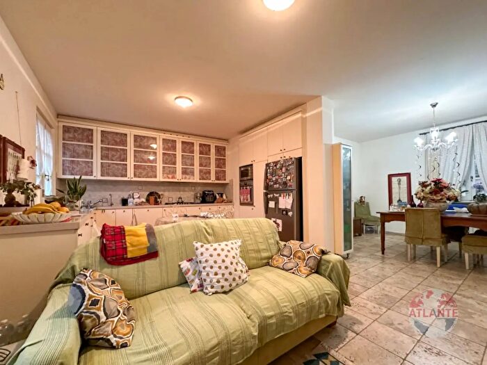 Casa con 6 locali in vendita in Via Vittorio Emanuele II, Strevi