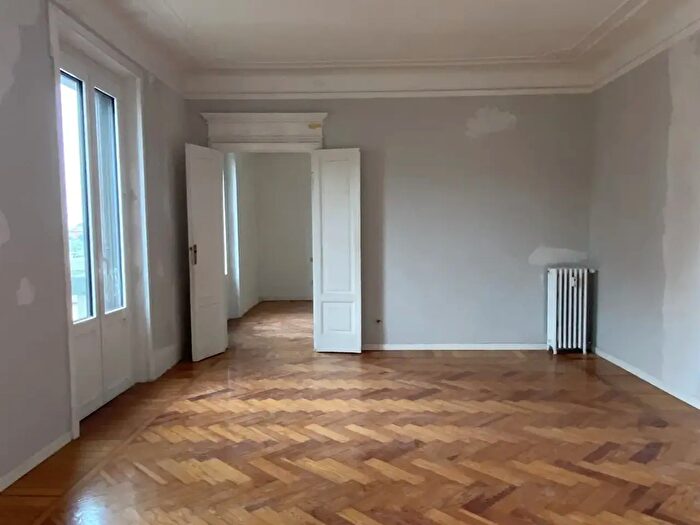 Appartamento trilocale in affitto in Via fra Galgario, Milano