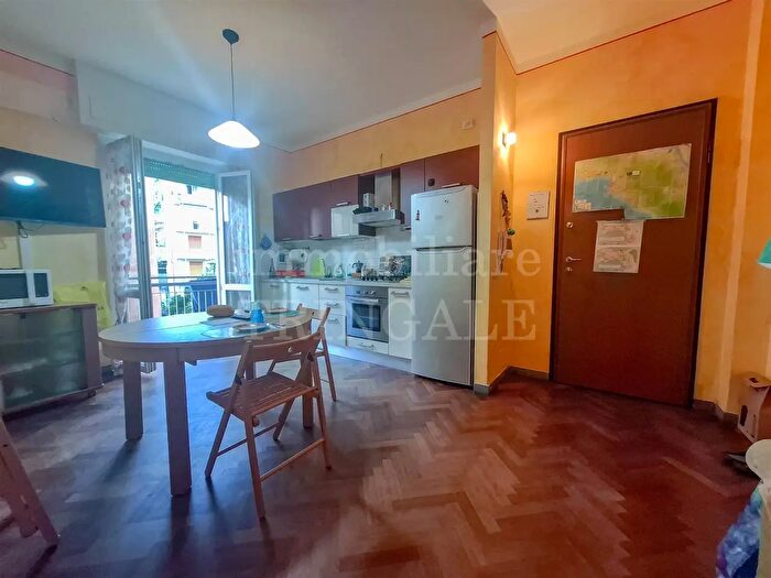 Appartamento trilocale in vendita in Lerici